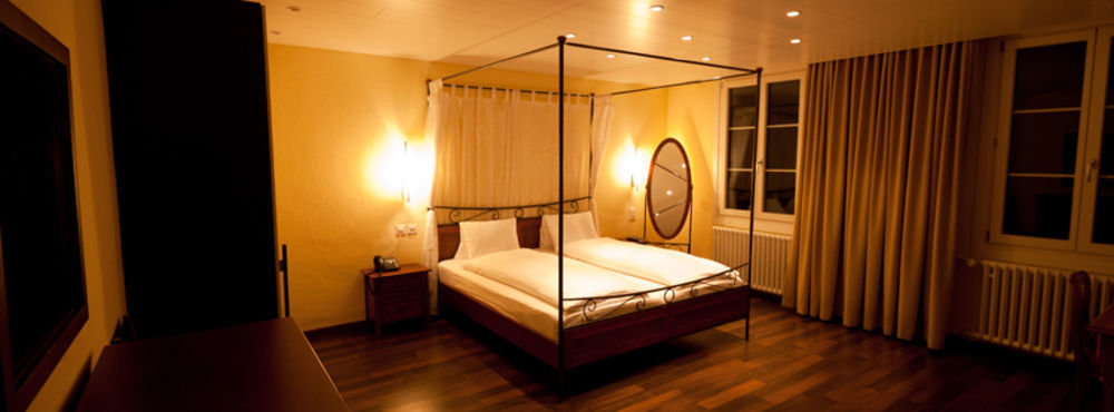 Hotel Restaurant Goldener Schluessel อัลท์ดอร์ฟ ภายนอก รูปภาพ