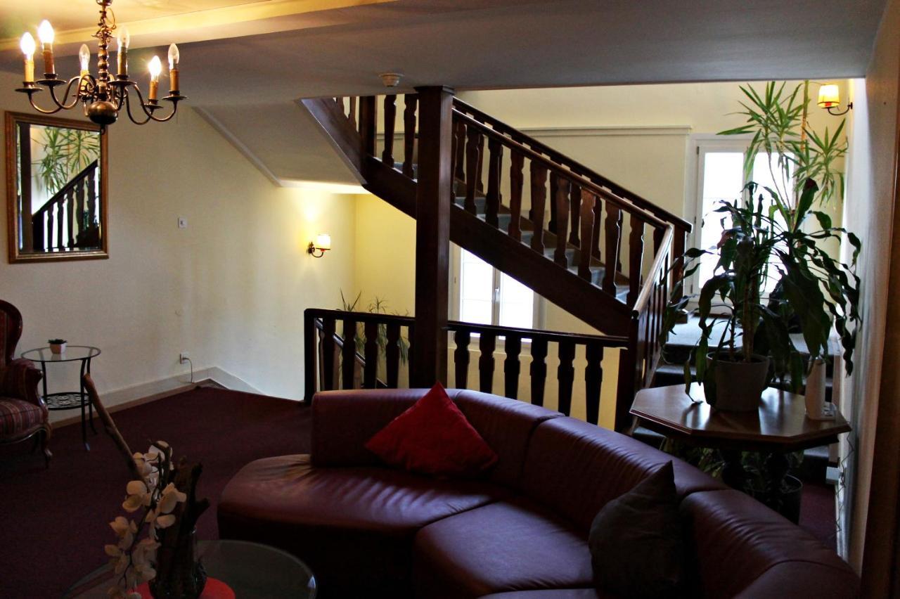 Hotel Restaurant Goldener Schluessel อัลท์ดอร์ฟ ภายนอก รูปภาพ