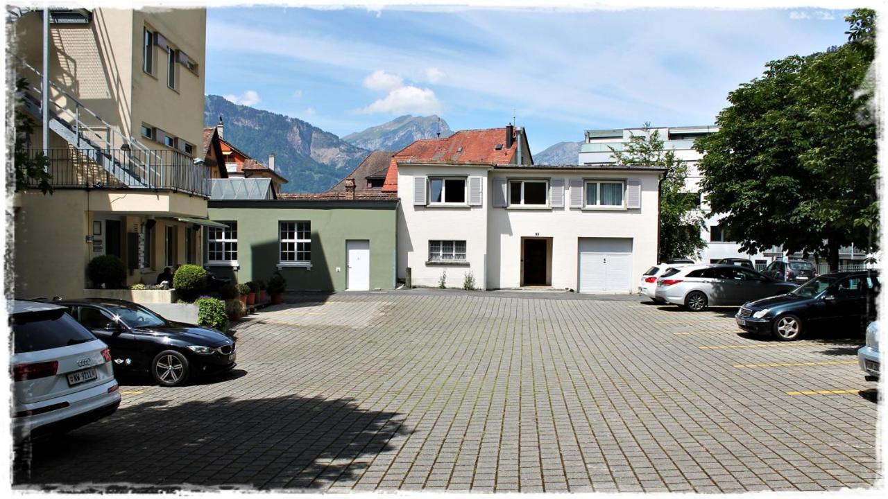 Hotel Restaurant Goldener Schluessel อัลท์ดอร์ฟ ภายนอก รูปภาพ